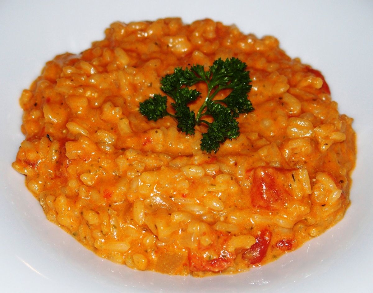 Risotto au pesto et à la tomate