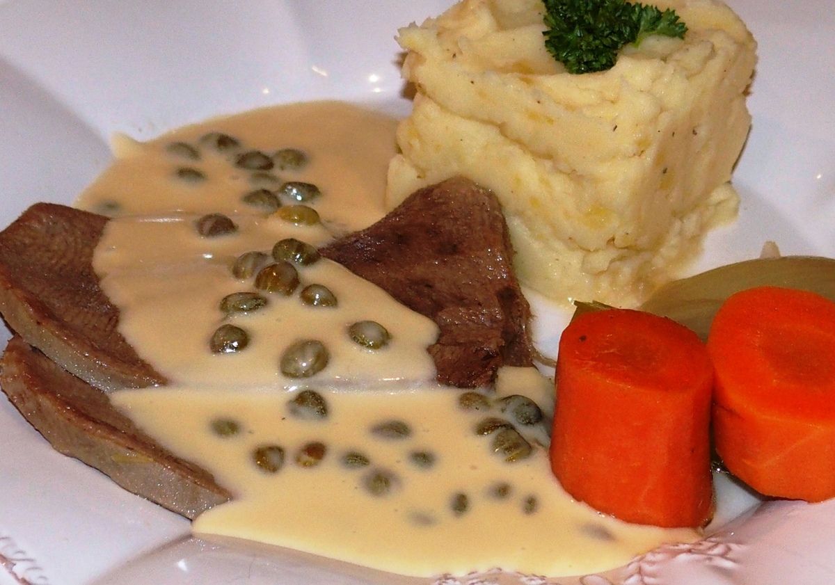 Langue de boeuf, sauce aux câpres