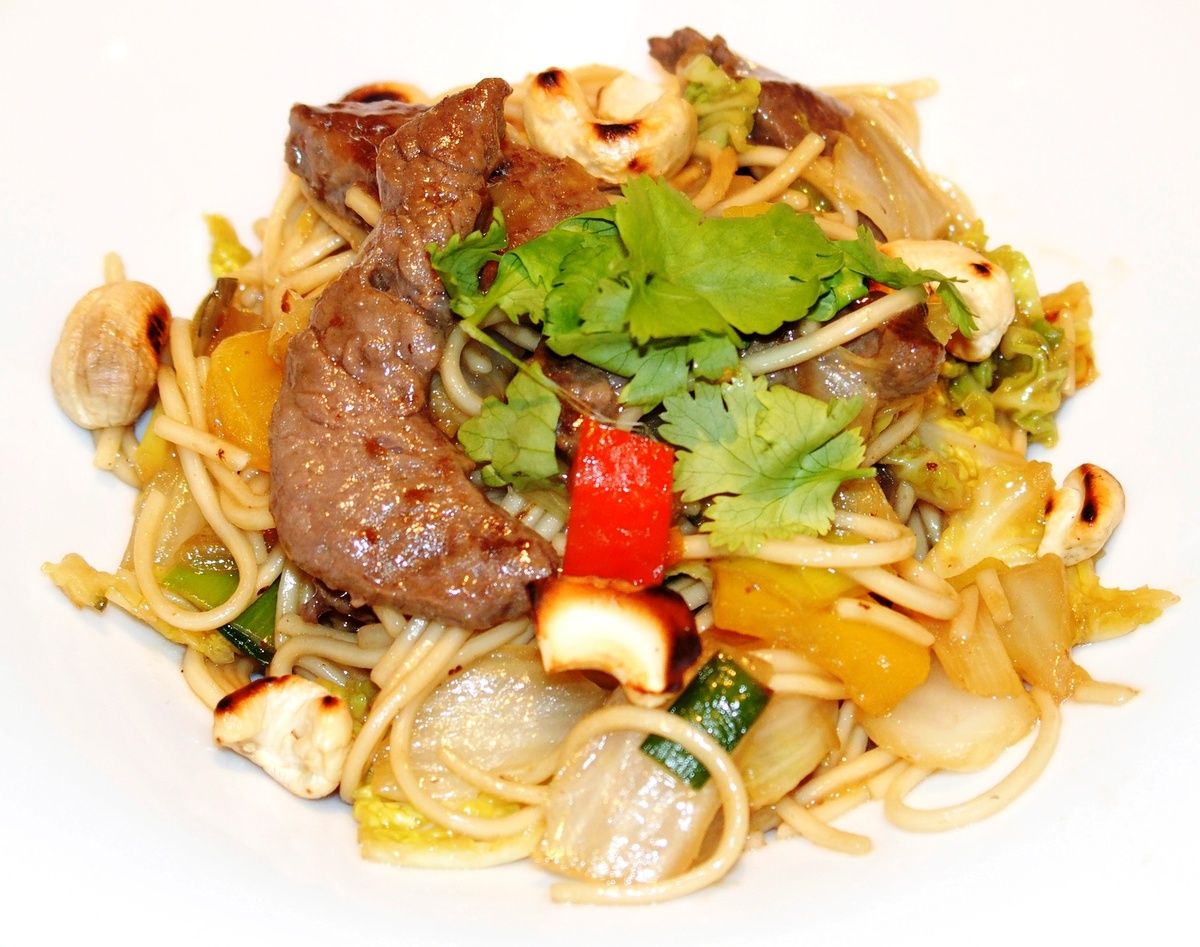 Nouilles chinoises sautées au boeuf