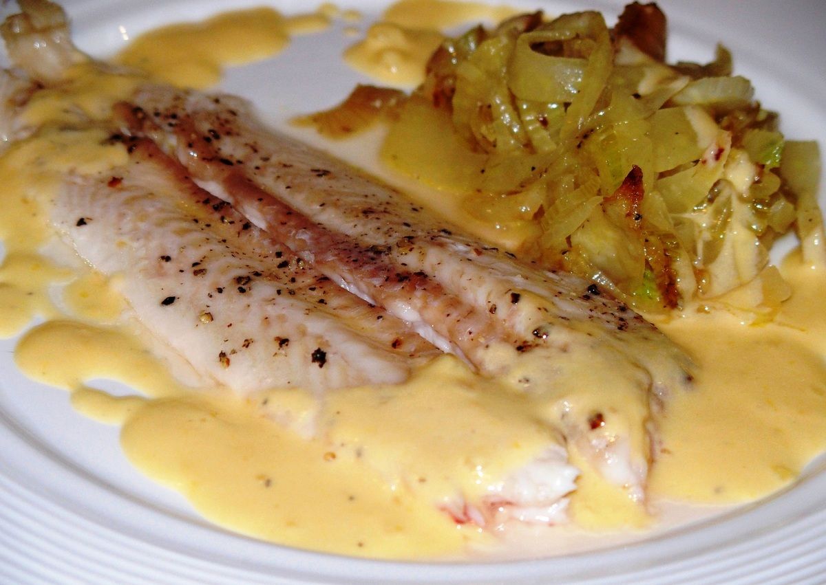 Sole parfumée au fenouil, sauce à la mandarine