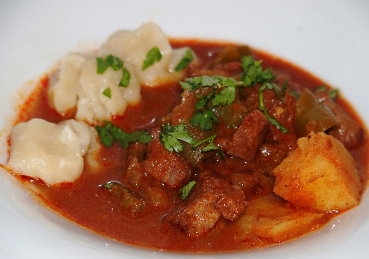 Goulash et ses Tchipetka